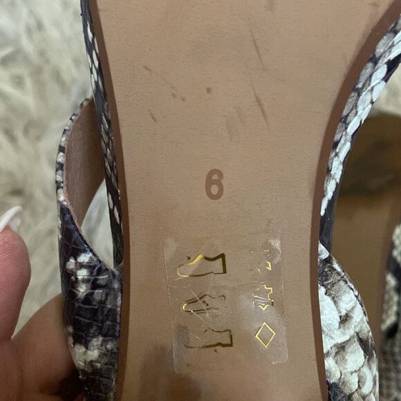 Madewell The Liv Asymmetrical Ankle Strap Snake Embossed Leather Sandals size 6 - Picture 13 of 13